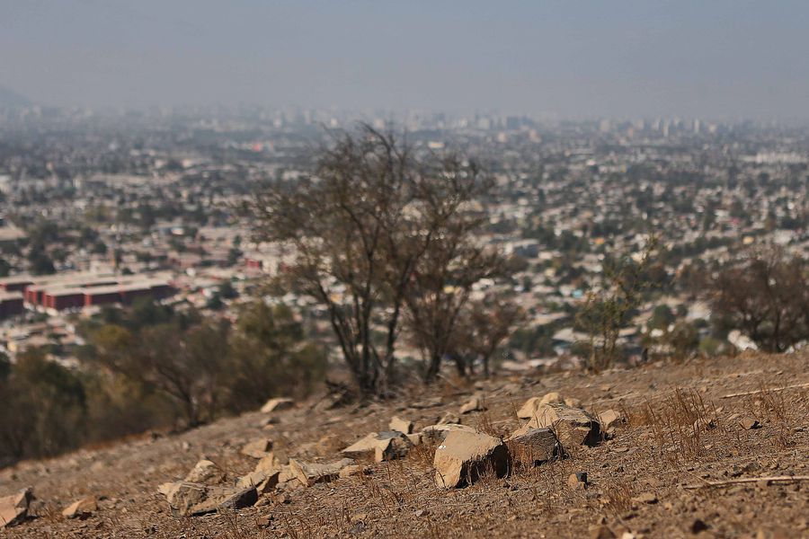 Suelo de Santiago se estaría hundiendo por la sequía: estas son las comunas más afectadas