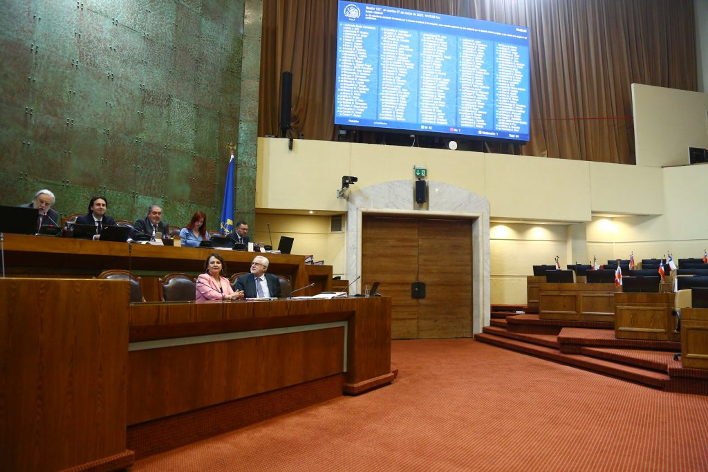 Cámara despacha a ley proyecto que regula el cierre de la Fundición Ventanas