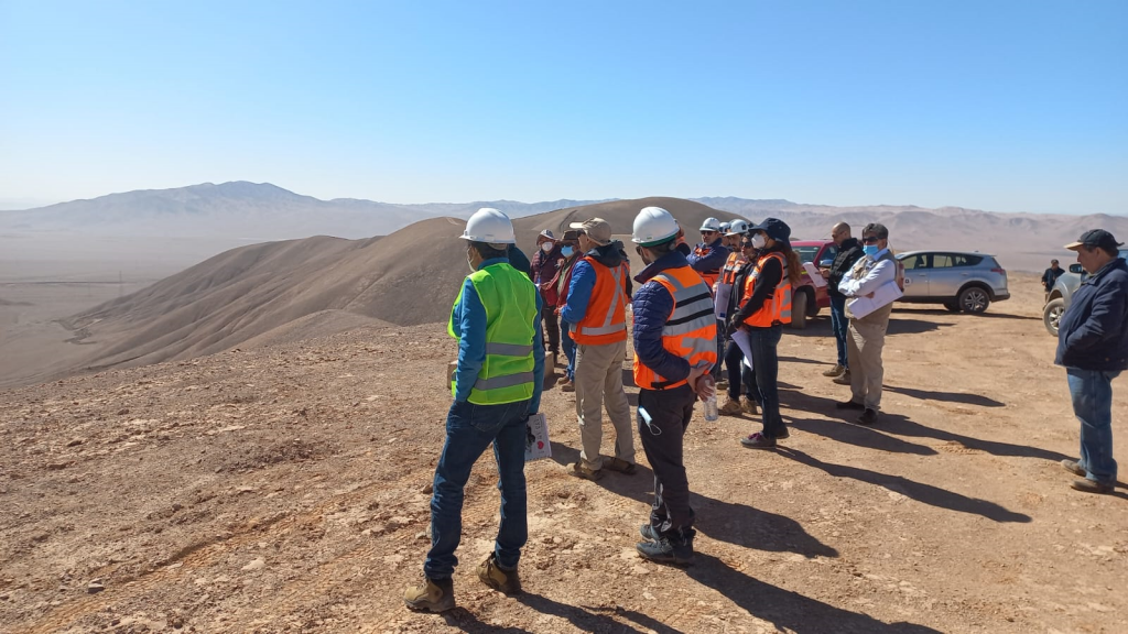 Antofagasta: Colegio Médico pide invalidar proyecto minero aprobado a 22km del área urbana