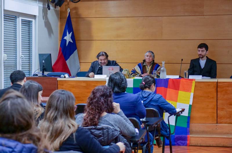 Estrategia Nacional del Litio en Chile: Pueblos indígenas argumentaron su desconfianza en el primer encuentro con representantes de la industria