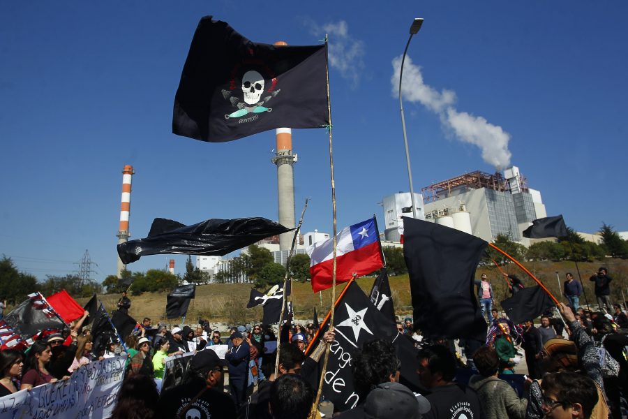 Organizaciones denuncian acuerdo para permitir la instalación de planta desaladora en Quintero-Puchuncaví