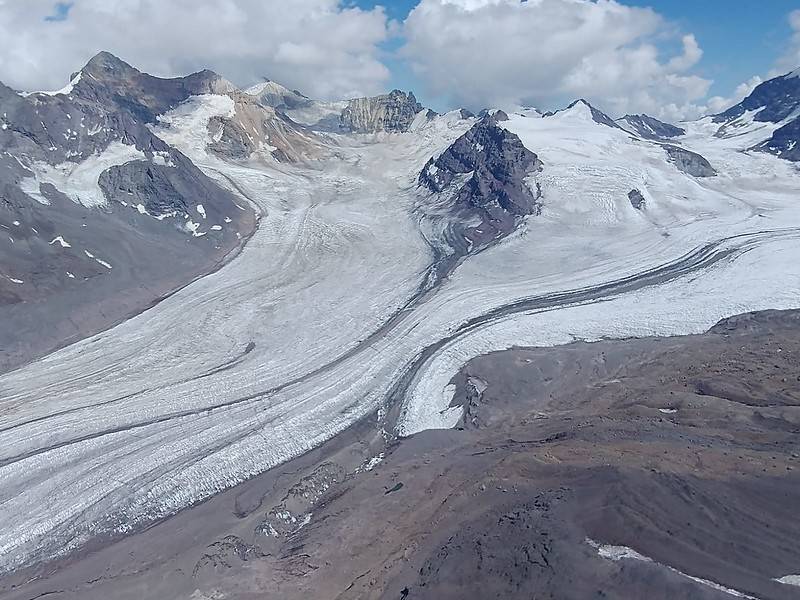 Pese a creación de nuevo parque nacional alertan que sólo un 25% de los glaciares están protegidos