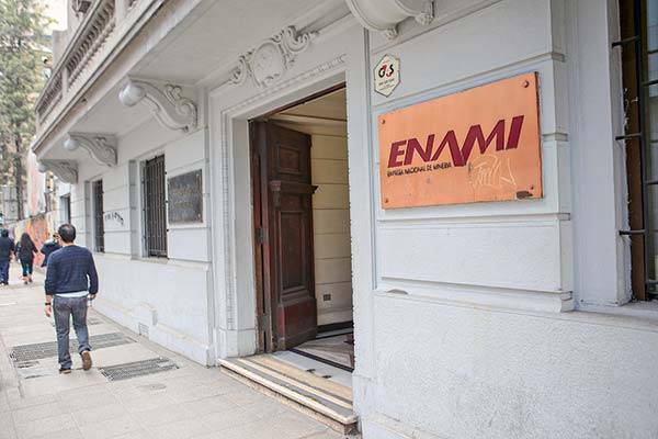 Enami podría incursionar en salares donde hay proyectos privados