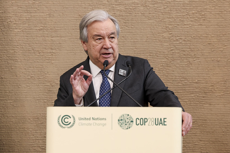 António Guterres pide desde Dubái «ir más allá de las líneas rojas arbitrarias» y las «tácticas de bloqueo»