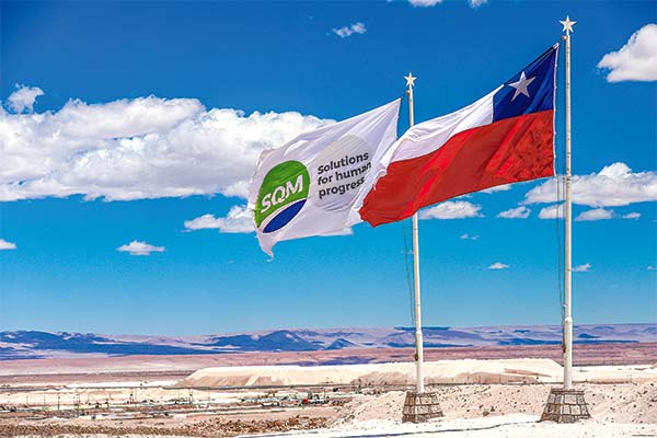 Negociación Codelco-SQM: exfiscal de Corfo alerta por riesgos en tratativas y aparecen interesados en Salar de Atacama