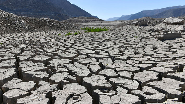 Hasta limita el acceso al agua potable: Declaran zona de riesgo sanitario a la región de Coquimbo por prolongada sequía