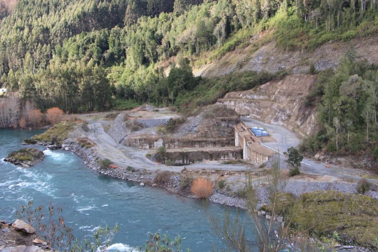 Organizaciones ambientales critican lentitud en el plan de cierre del proyecto Central Hidroeléctrica San Pedro