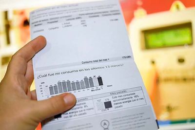 La cronología que explica las sucesivas alzas que se vienen en las tarifas eléctricas
