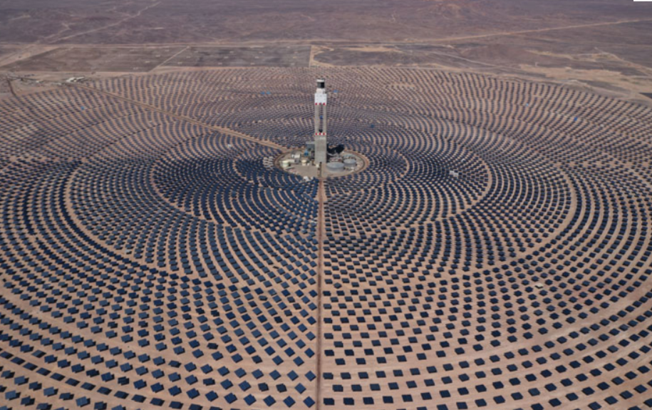 La colosal central termosolar que inauguró Piñera y que hace un año no funciona