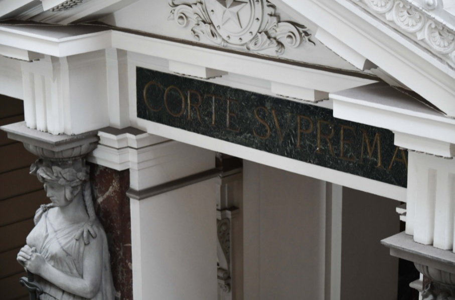 Corte Suprema declara inadmisibles recursos de casación interpuestos por compañía minera