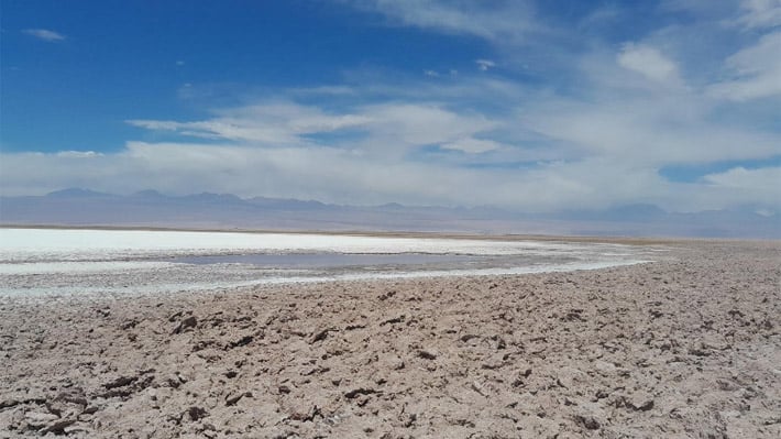 SMA admite denuncia por el hundimiento y eventual daño ambiental del Salar de Atacama