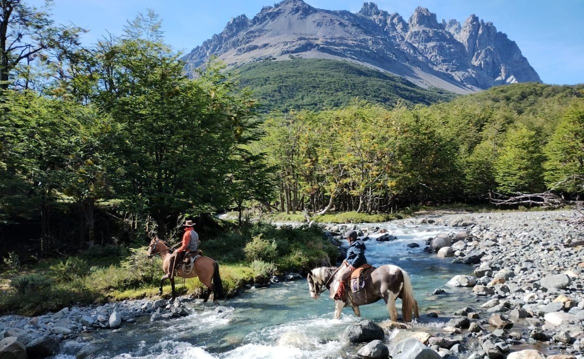 Senado aprueba proyecto de acuerdo para la creación del área protegida “Torres del Avellano”