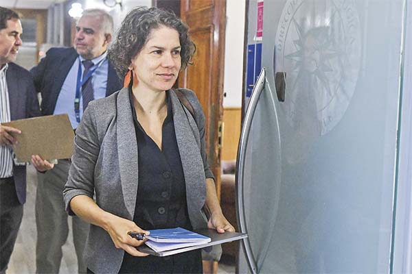 Proyecto Dominga marca la jornada en La Moneda: ministra de Medio Ambiente expuso ante Boric y el comité político