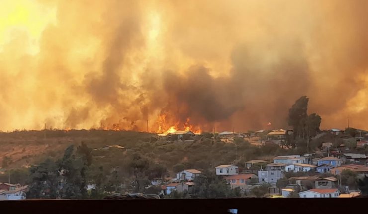 Confirman dos nuevos detenidos por megaincendio en Valparaíso: Uno confesó haber participado en la planificación