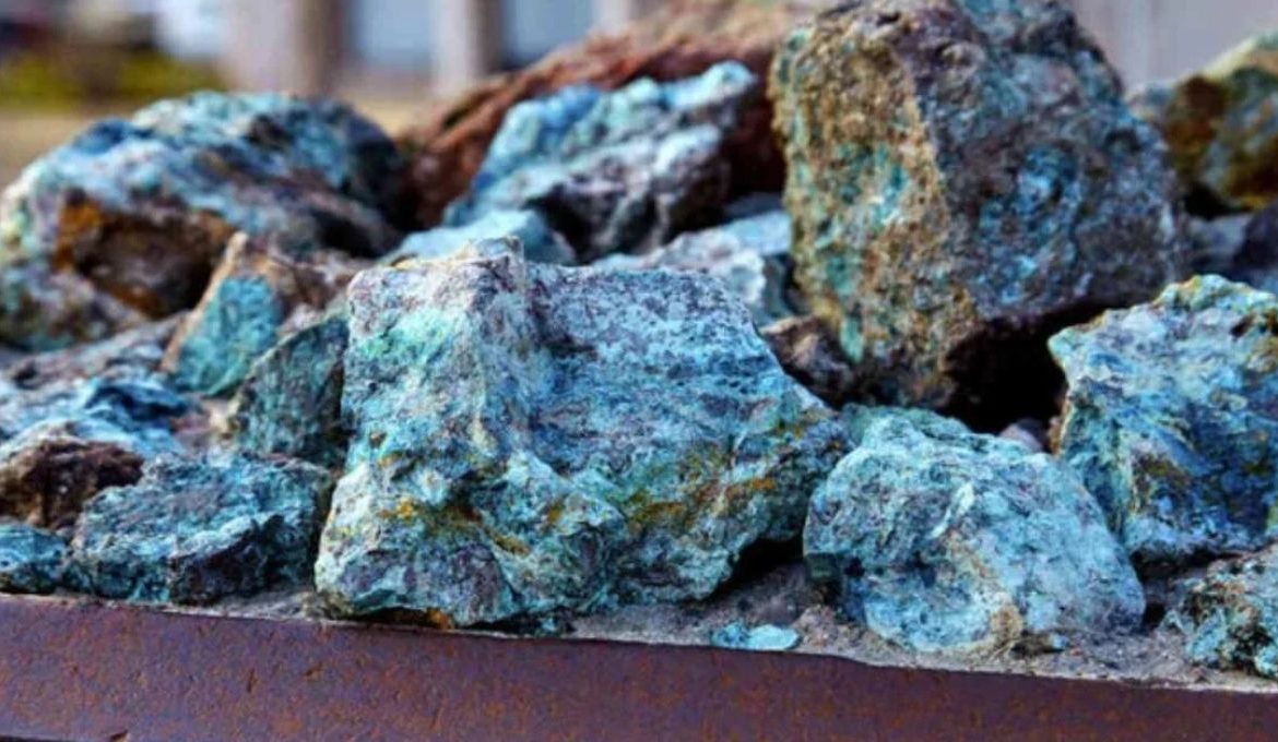 Hallan en Chile el “oro azul”: el mineral clave que podría cambiar el rumbo económico del país y del mundo