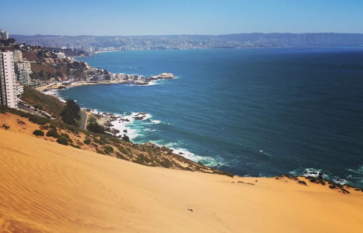 Viña del Mar avanza en protección de dunas: Aprueban modificación para frenar edificaciones en altura