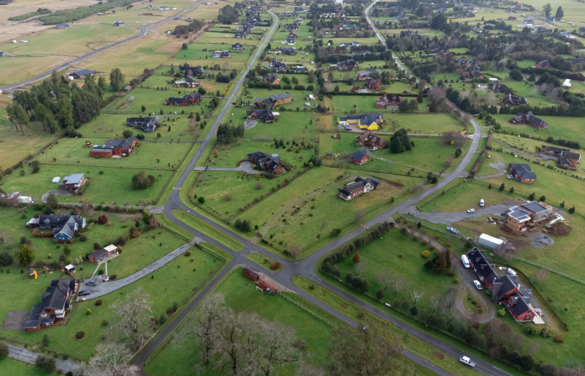 Disputa por el loteo de suelos rurales se juega en la justicia: Suprema respalda potestad del SAG para rechazar subdivisiones