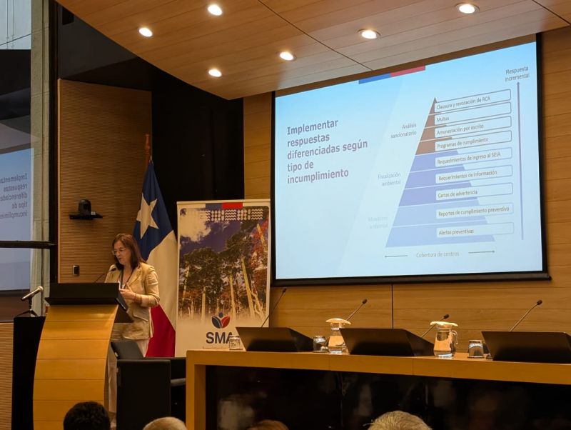 SMA presenta estrategia de cumplimiento ambiental enfocada en centros de engorda de salmones