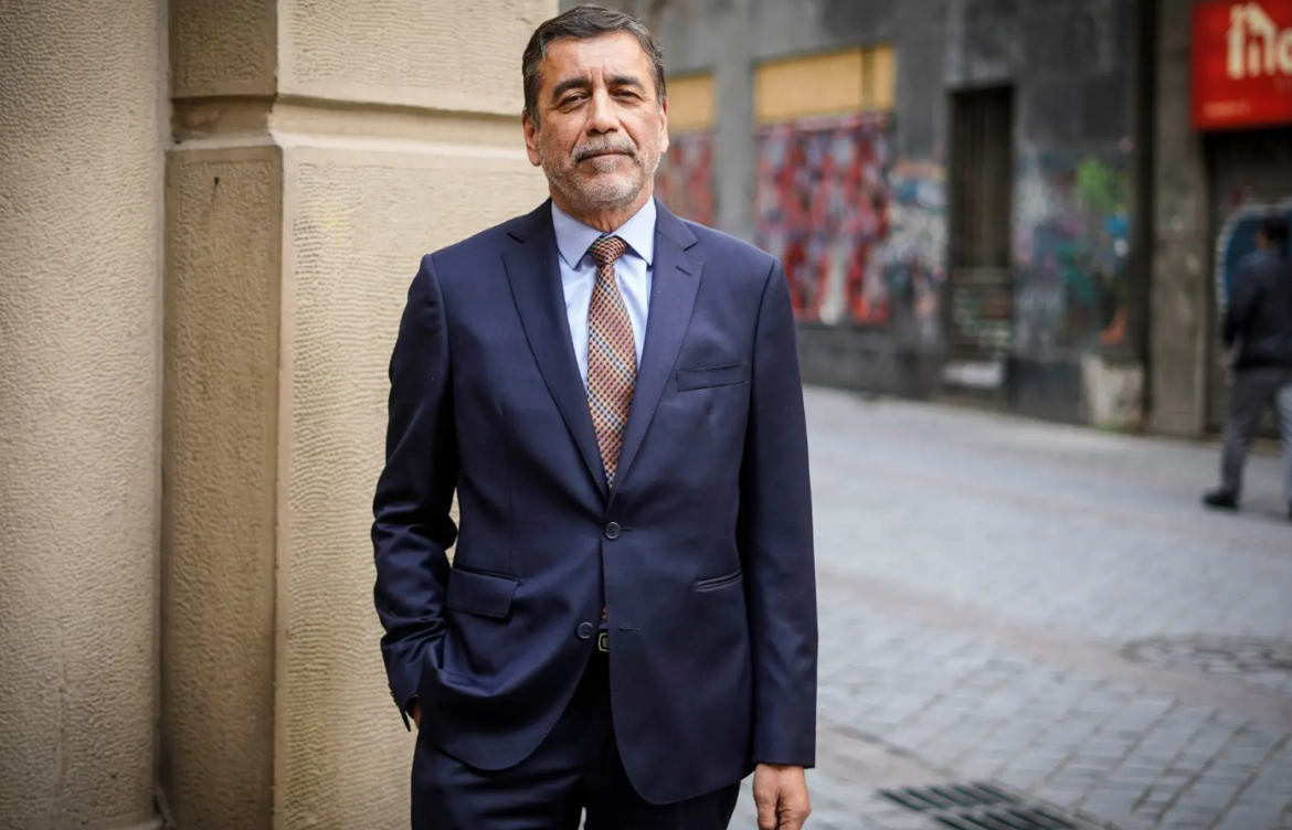 Director del SBAP: “Si hay concesiones de salmón en Parques Nacionales, van camino de retiro”