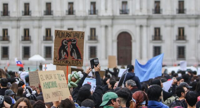Día del Agua: marchas presionan al Gobierno por giro ambiental y retiro de decretos