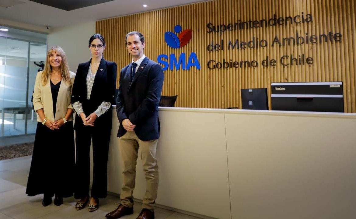 Claudia Pastore asume como superintendenta (s) del Medio Ambiente y enfrenta nuevos desafíos en fiscalización ambiental