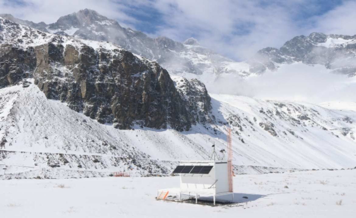 AyT respalda a la UTFSM en proyecto de monitoreo de contaminantes que impactan a los glaciares andinos