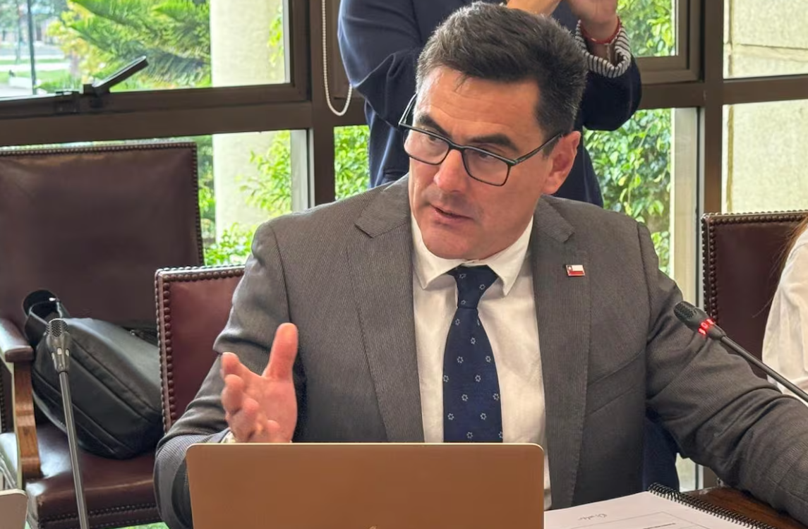 Gobierno reafirma que no habrá modificaciones a ley de fraccionamiento pesquero y que modificará la Ley Lafkenche