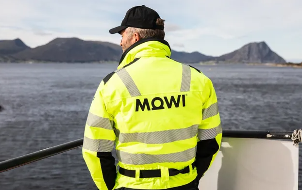 SMA formula cargos contra Mowi por eludir SEIA en lago Llanquihue: salmonera arriesga multa de $4 mil millones