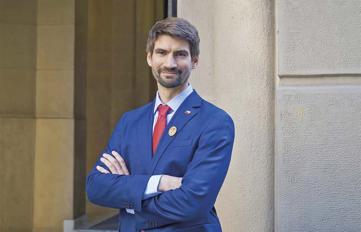 Remezón en el Servicio de Biodiversidad y Áreas Protegidas: timonel despide a cuatro directores regionales y dos jefes de división